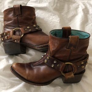 🌵Corral brown leather western boots